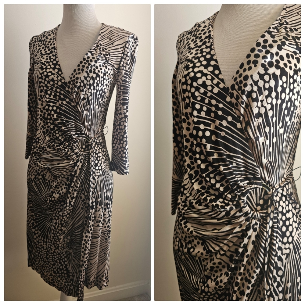 Trina Turk Rayon Jersey Wrap Dress Geometric Signature Print Monochrome 4